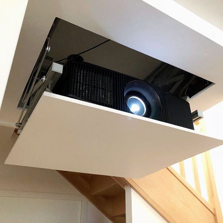 מעלית תקרתית סמויה למקרן BESTVISION ECOLIFT 40