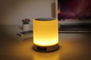 ����� Bluetooth �� ����� Shear Moon